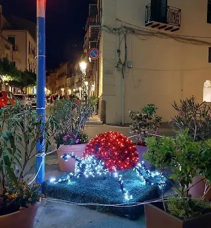 Window On The Sunset Apartamento Cefalú